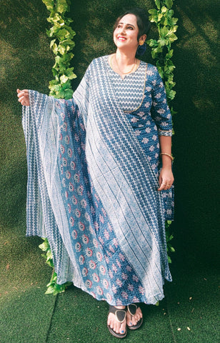 Elegant Ethnic Premium quality Jaipur Cotton prints Kurti Pant Orna Set
