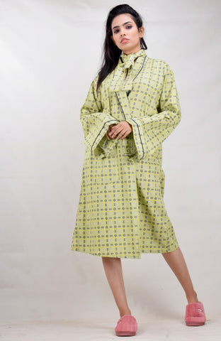 CYMAA Women's Lightweight Housecoat/ Robe/ Nightgown (Size XL & XXL) -Your Comfort is our Pride